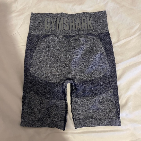Gymshark flex biker shorts - Picture 2 of 3